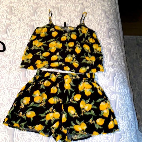 H&M Pants - H&M summer short/camisole set